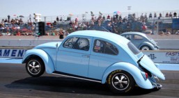 Shawn Geers' New DRKC Car driven by Jesse Hardin at  Sacramento Bugorama May 2007